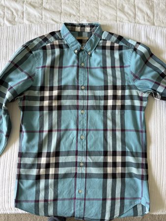 Burberry Hemd Gr. S, hellblau kariert - Top Zustand!