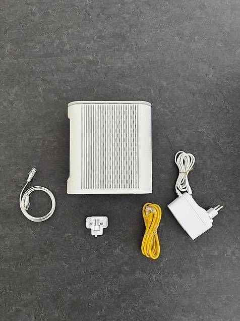 Modems & Router: Router ZyXEL EE5301 NEU – Gebraucht aus Greifensee von DundA 2