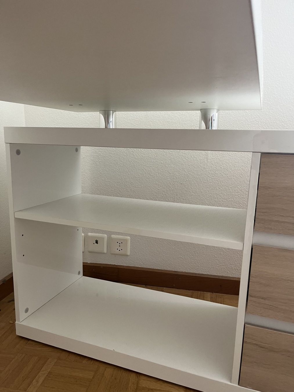 Schreibtische: Eckschreibtisch mit 3 Schubladen – Gebraucht aus Regensdorf von zgve 5