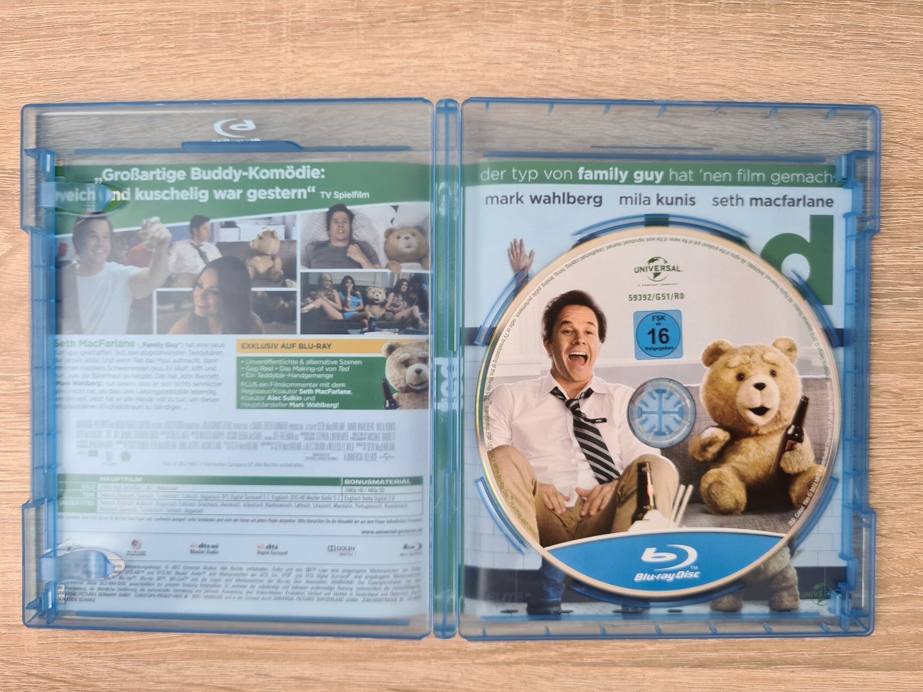 Tous les DVDs: Ted - Blu-ray – D'occasion à Carouge GE par Franllo 3