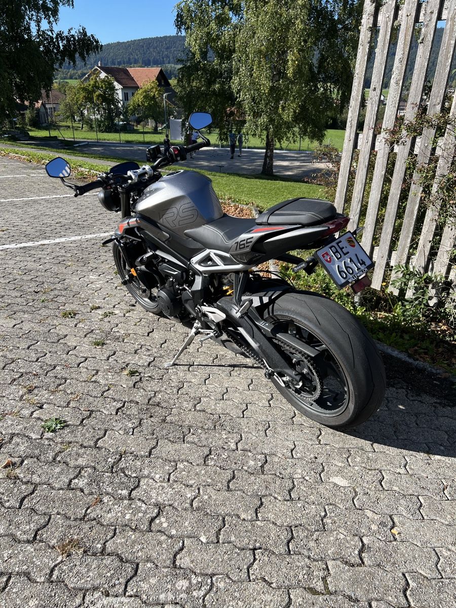 Triumph Strada: Triumph street triple RS 765 – Usato da Bévilard venduto da Cardoso1109