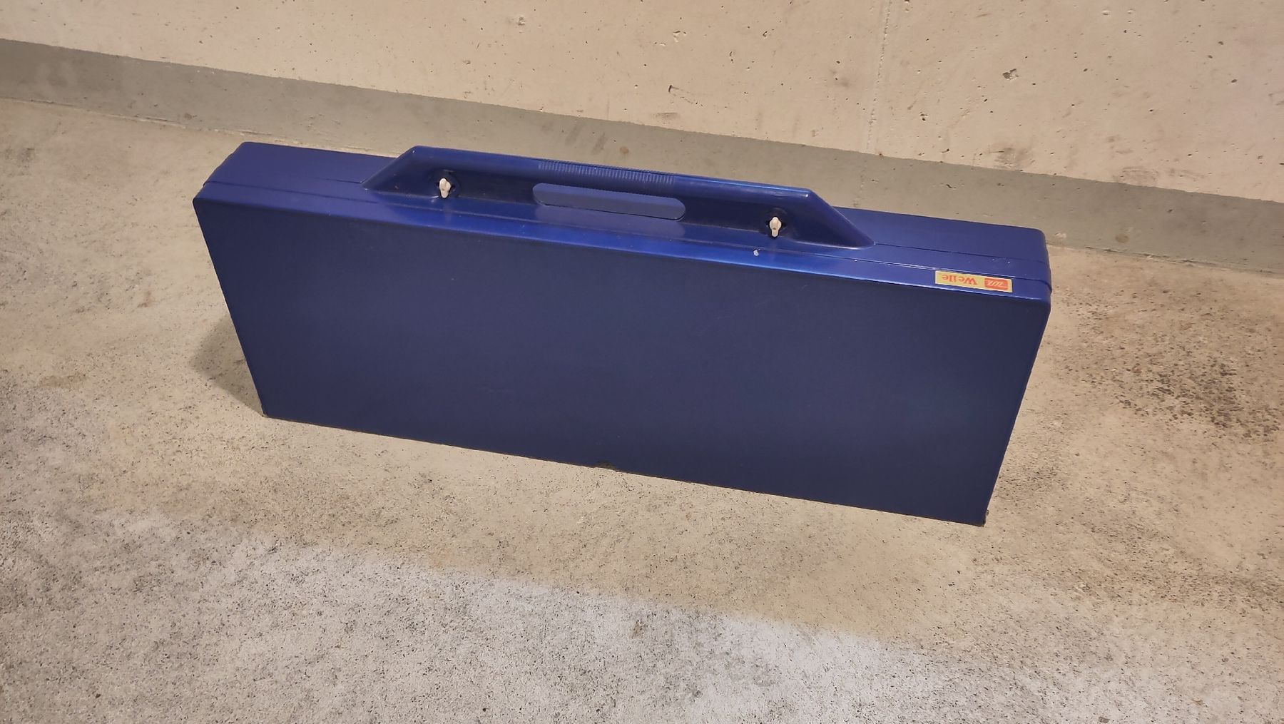 Tische: Caming-, Picknick-, Koffertisch – Gebraucht aus Sarmenstorf von jas_7vpq 1