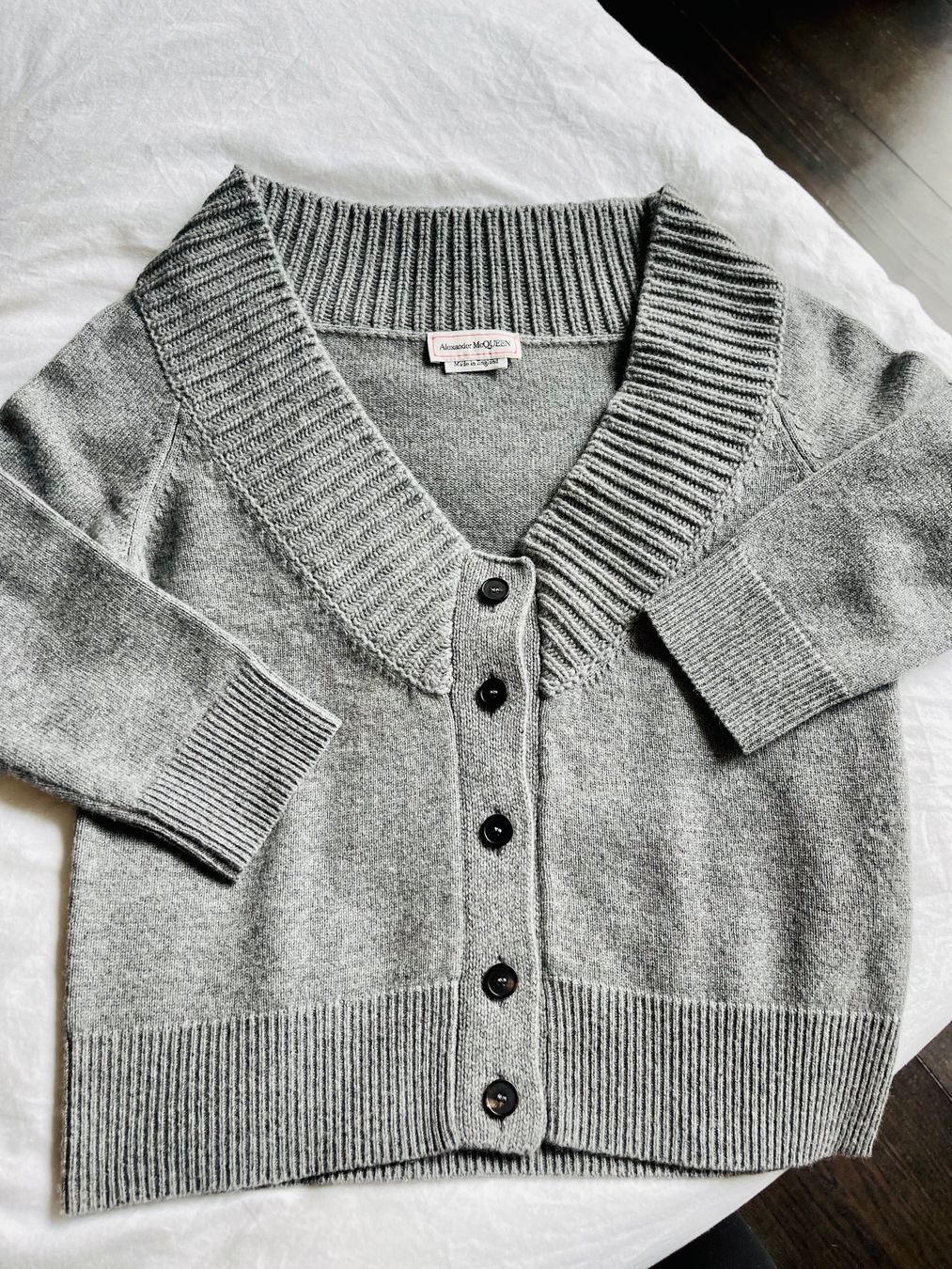 Alexander Mcqueen Maglioni & Felpe: Alexander McQueen Pullover neu – Nuovo (secondo la descrizione) da Wädenswil venduto da Cocomagi 5