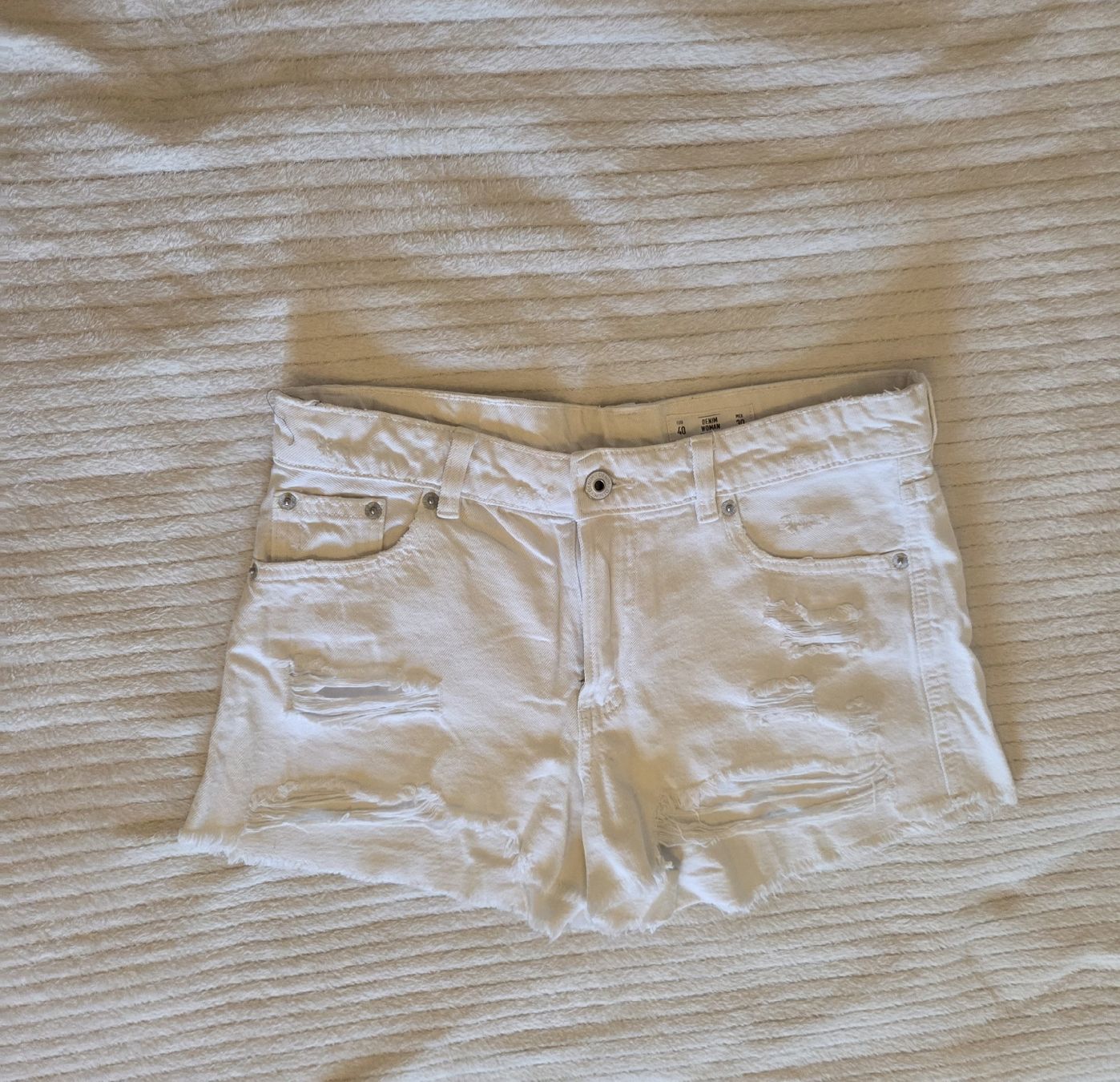 Hosen: short – Neu (gemäss Beschreibung) aus Lausanne von hel_ll2g