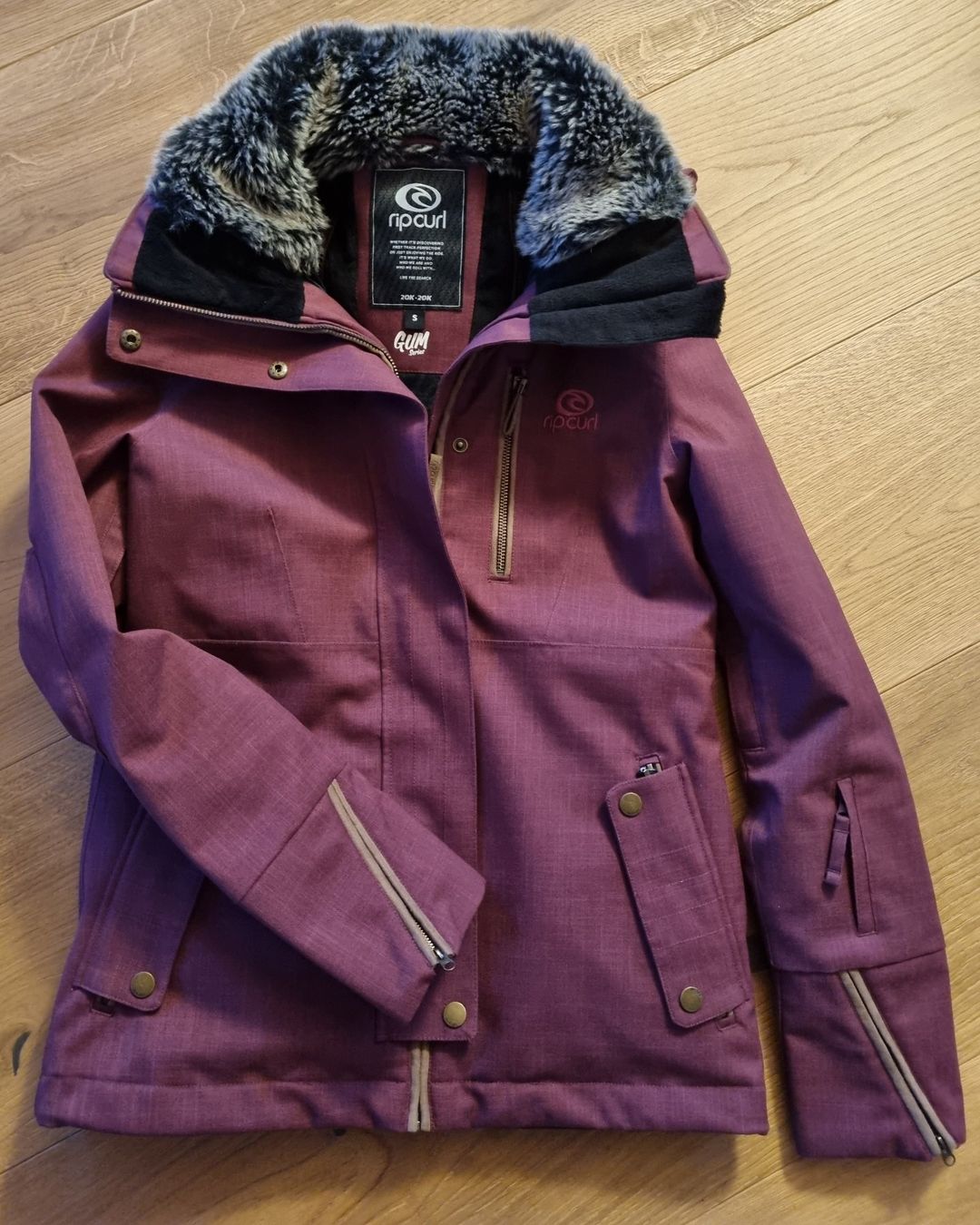 Rip Curl Vestes: Snowboardjacke RIPCURL, Gr. S – D'occasion à Wilen (Sarnen) par mamamomy