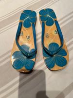 Holz Pantoffeln / Flip Flop aus Holz, Geschenk aus Japan