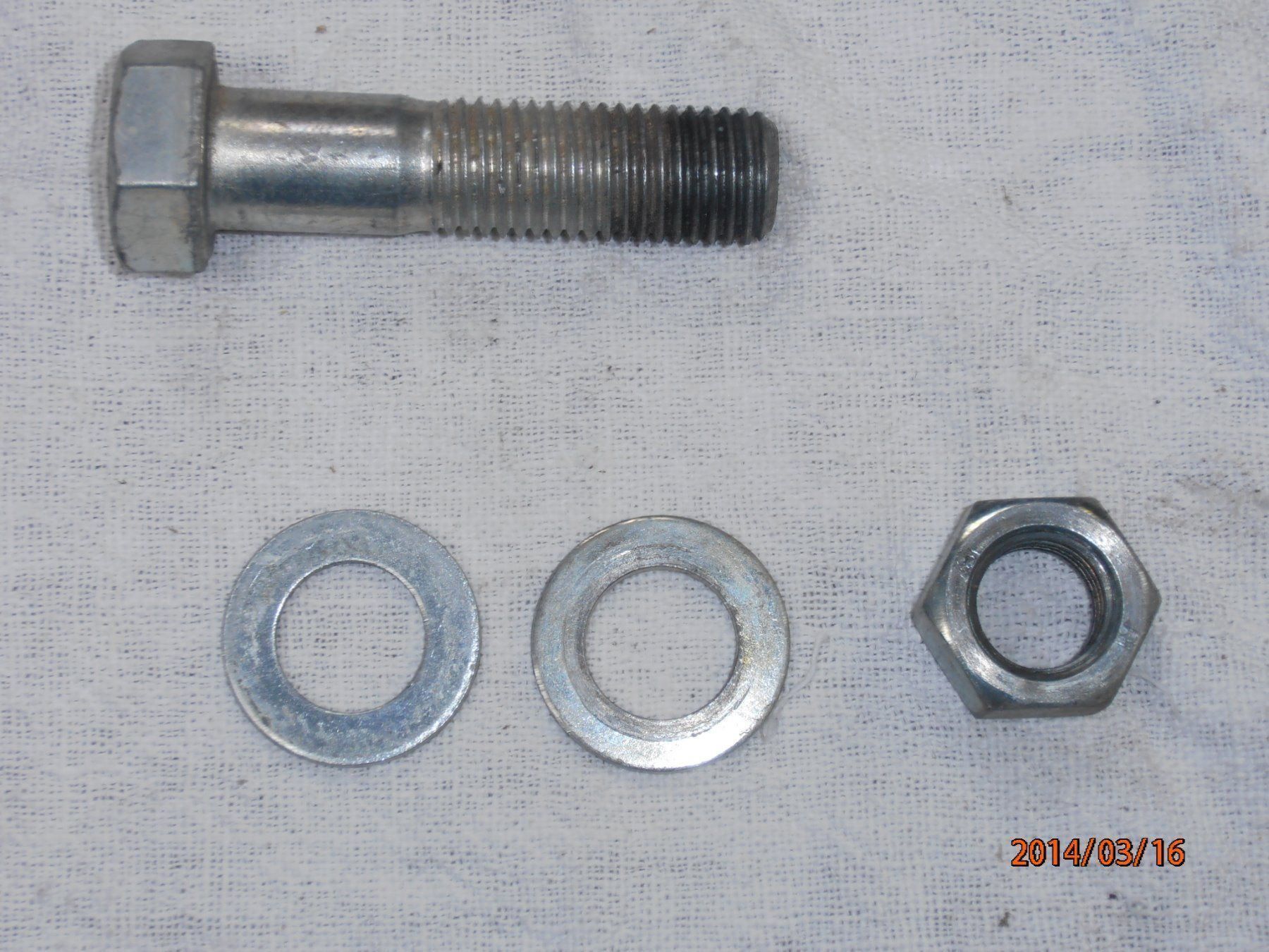 Piccoli pezzi di ricambio & Materiali di consumo: Schrauben mittel 9.5 / 7 cm – Usato da Bischofszell venduto da Museumscafe