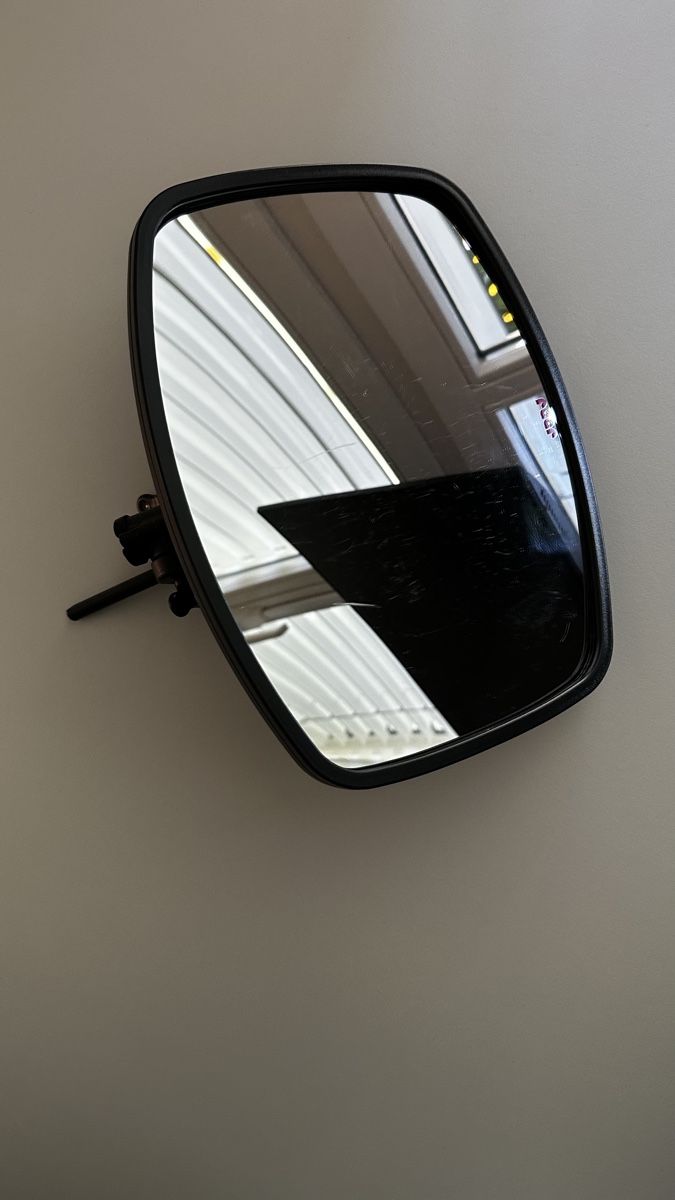 Specchi: Safety Mirror – Usato da Zürich venduto da KrisZH 1