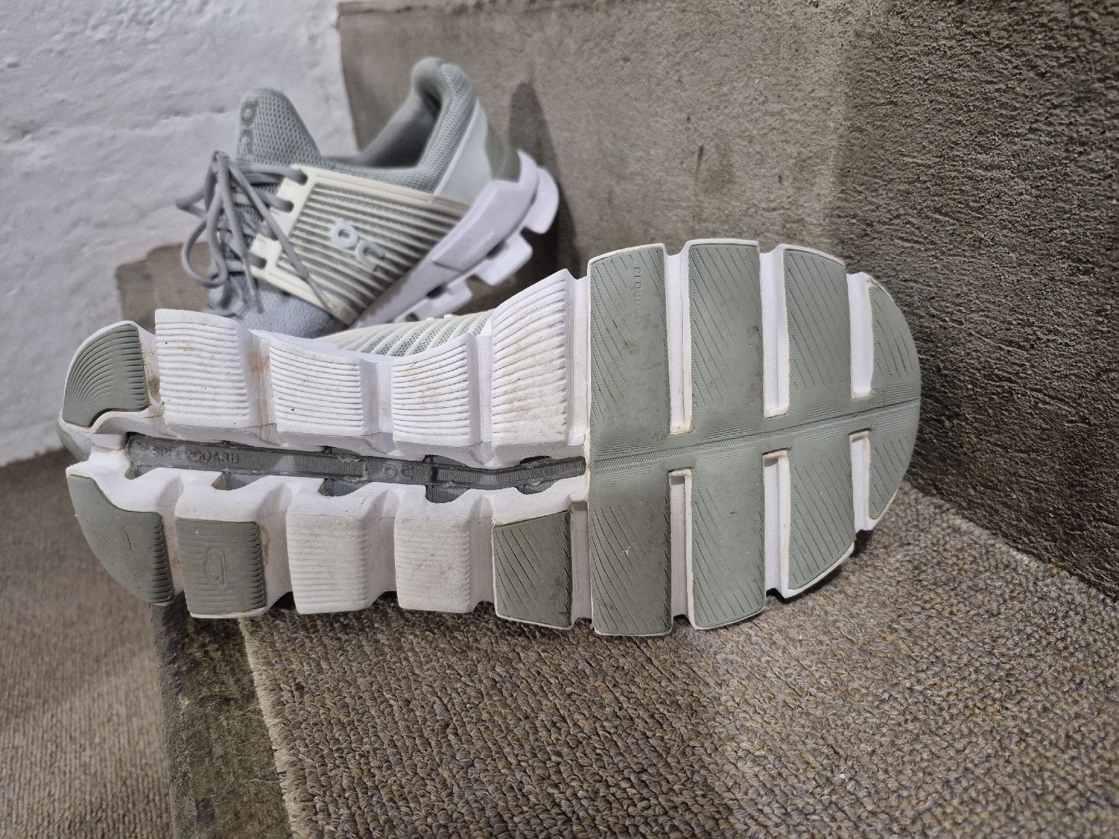 On Herrenschuhe: On Cloud Schuhe – Gebraucht aus Winterthur von Lumi11 2