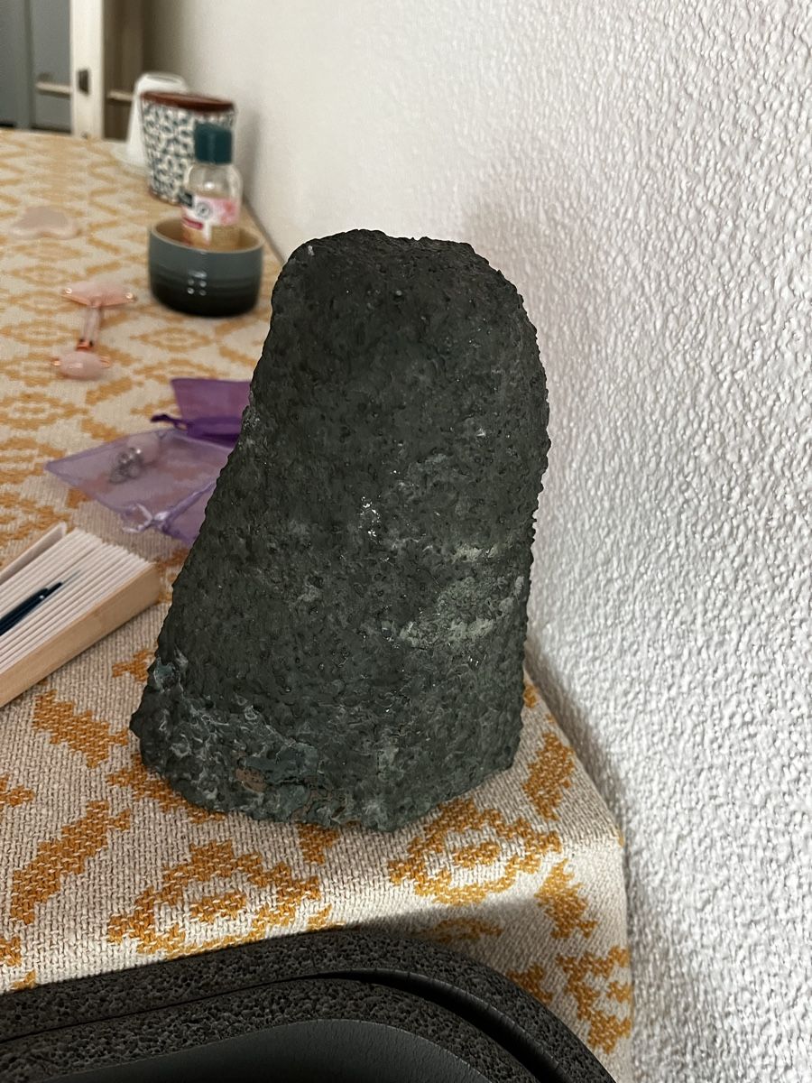 Minéraux & Lithothérapie: Geode d’améthyste de 3357g – D'occasion à Bern par ire_2lpy 1