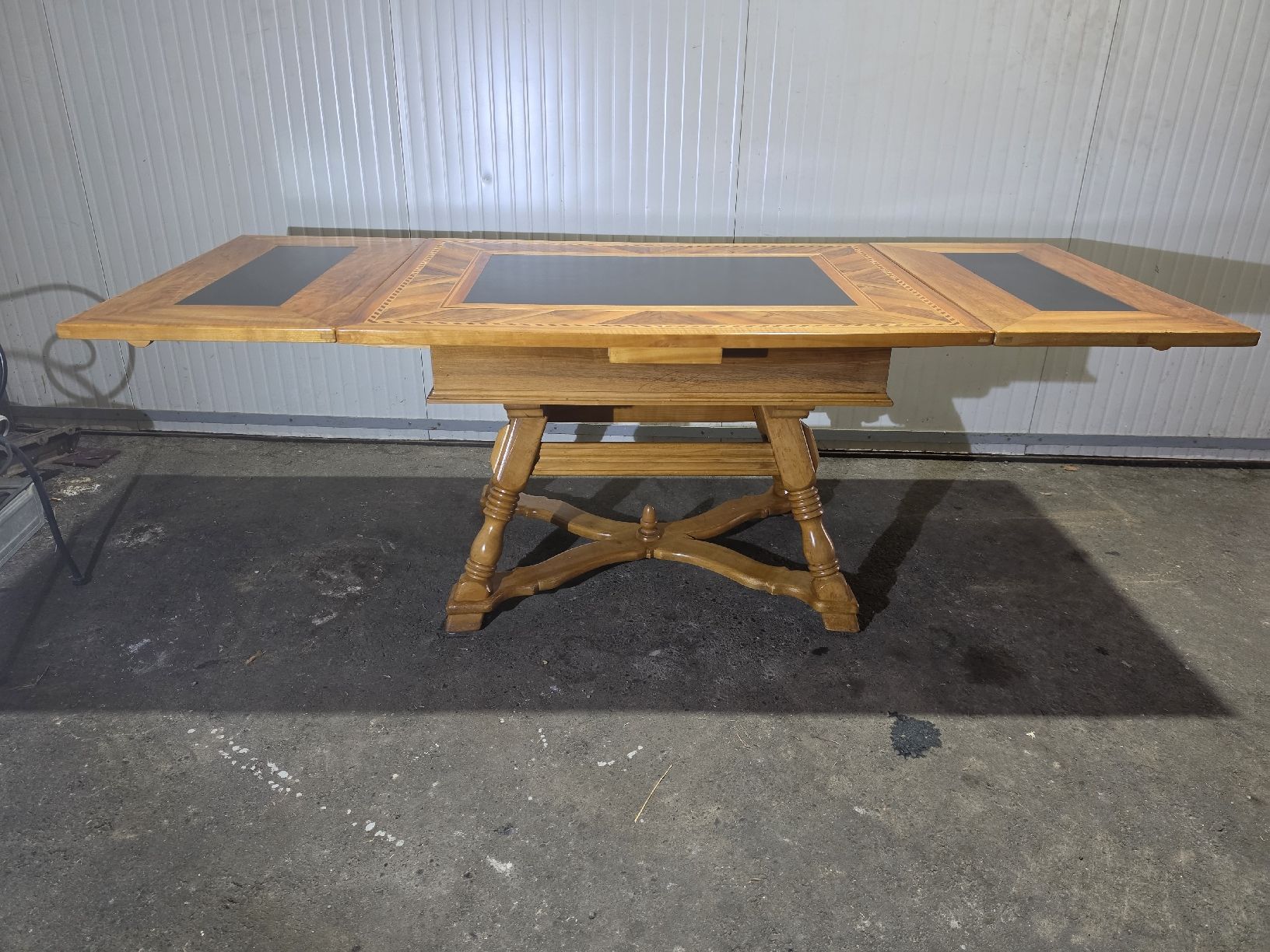 Tische: Eleganter Schragentisch / Esstisch mit Schieferplatte – Gebraucht aus Montlingen von Eifach_nur_Bellinda 6