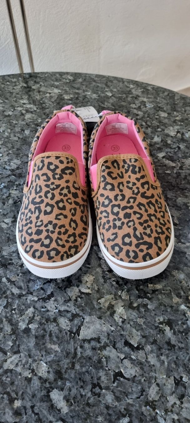 Schuhe für Mädchen: Kinderschuhe Leo Muster pink Grösse 33 neu – Neu (gemäss Beschreibung) aus egliswil von Maggy6