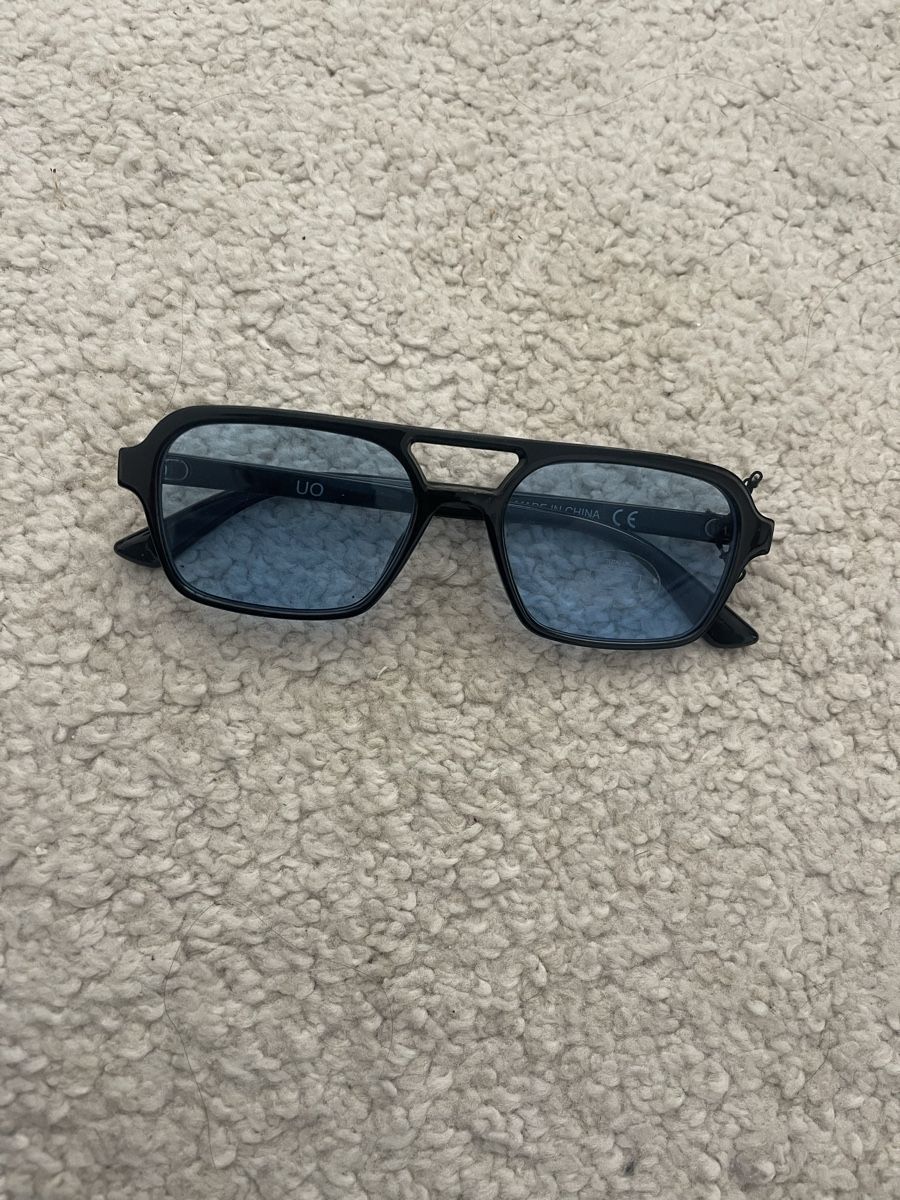 Occhiali & Lenti: Sonnenbrille Urban Outfitters – Nuovo (secondo la descrizione) da Zürich venduto da lms_kt79