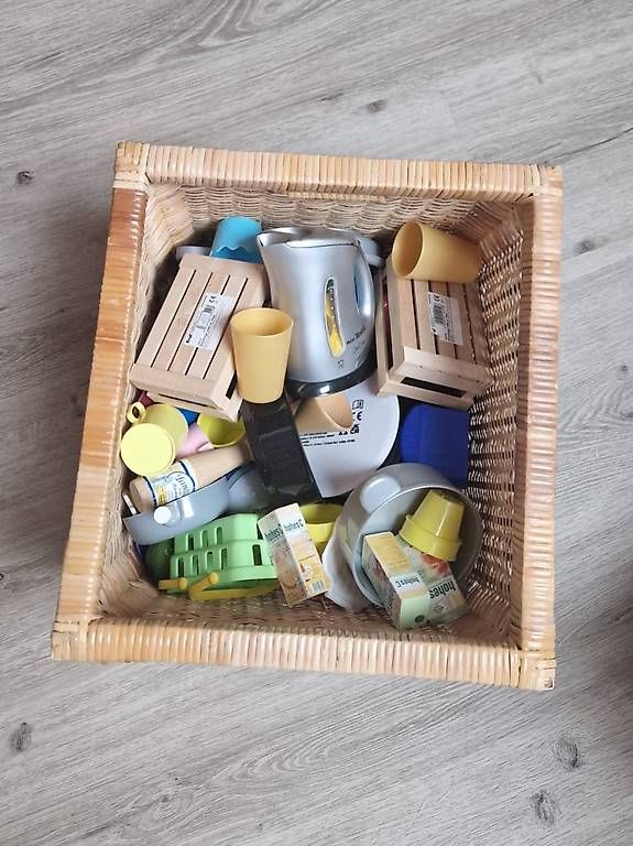 Giocattoli: Kitchen Corner Kolzküche – Usato da Aarau venduto da Mocciosa 4