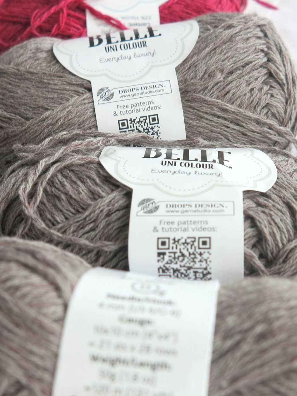 Laine: 240 g DROPS Belle – Neuf (Voir description) à Büttikon AG par Kaebri 1