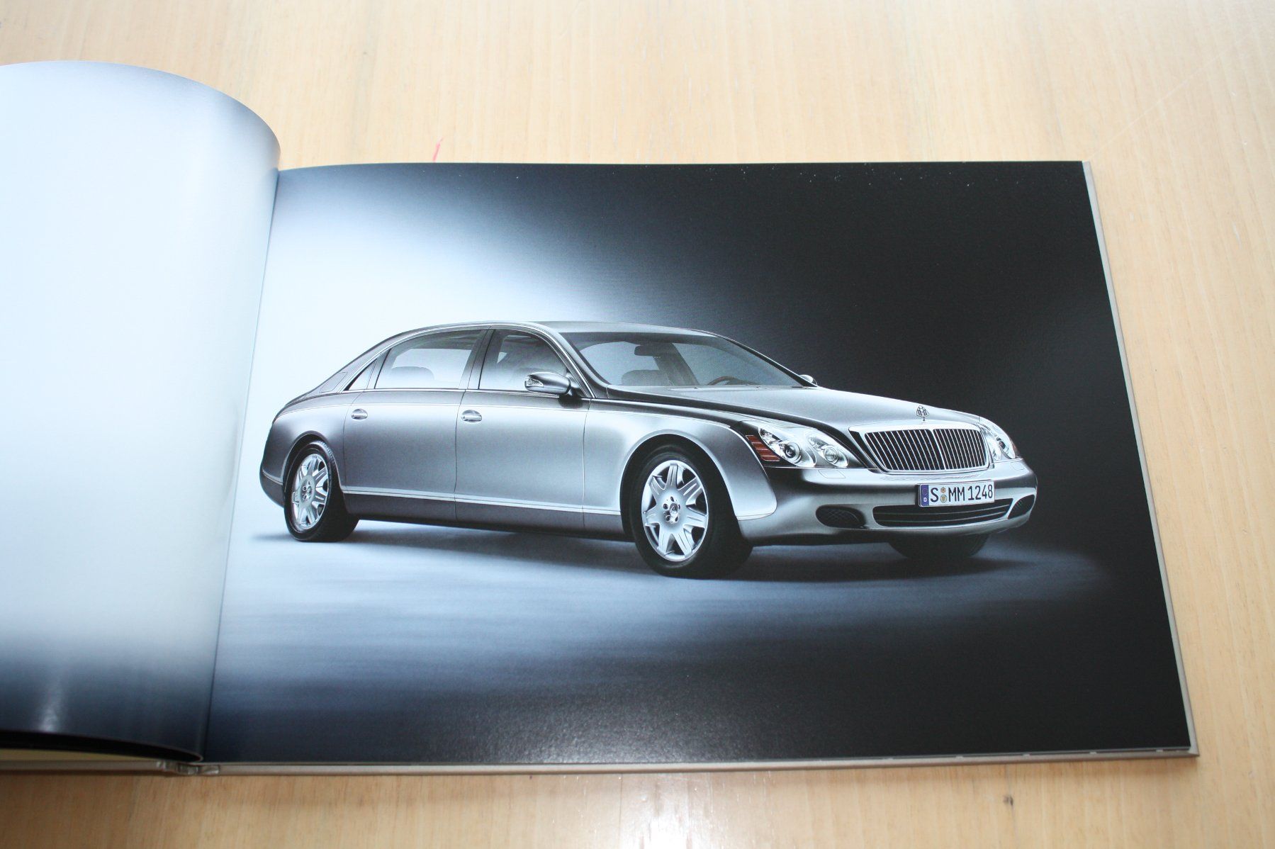 Documenti: Maybach 57 & 62 Hardcover Prospekt 2004 – Usato da Wikon venduto da erwin400 2