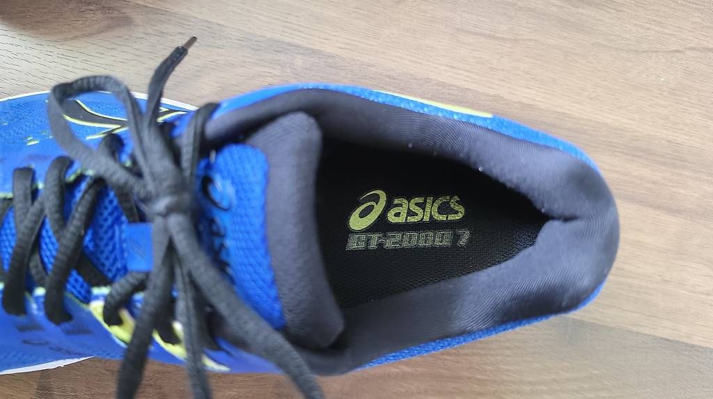 Scarpe da uomo: Asics GT-2000 7, Grösse 43.5 – Usato da Linthal venduto da StuessiLinthal 2