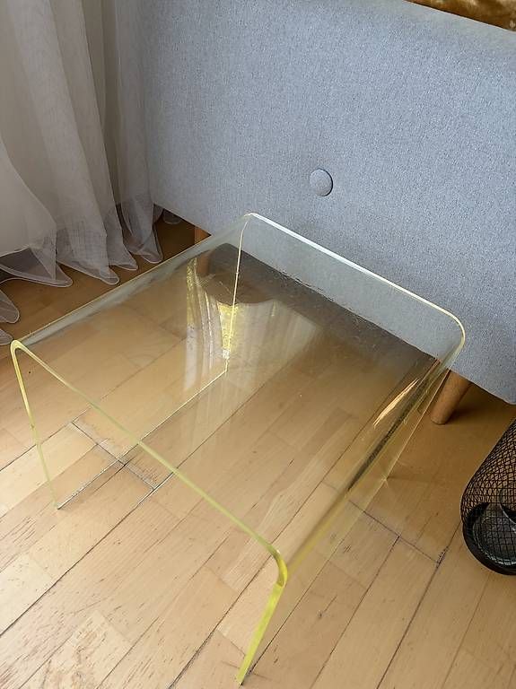 Tables: Plexi Beistelltisch – D'occasion à Luzern par sab_r8tg 2