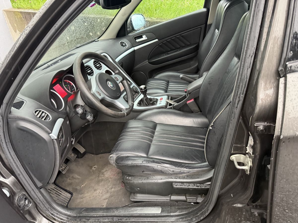 Alfa Romeo Automobili: Alfaromeo 159 JTD  – Usato da Steckborn venduto da L2009 3