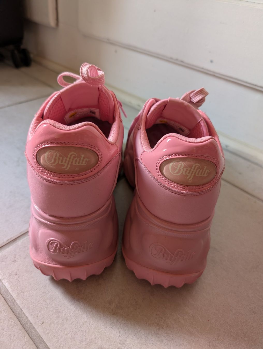 Buffalo Scarpe da donna: Buffalo Plateau Sneaker 39 – Usato da Frauenfeld venduto da Shiranui 2
