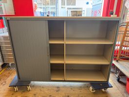 2x LISTA Rollladenschrank Metall abschliessbar inkl. Schlüss