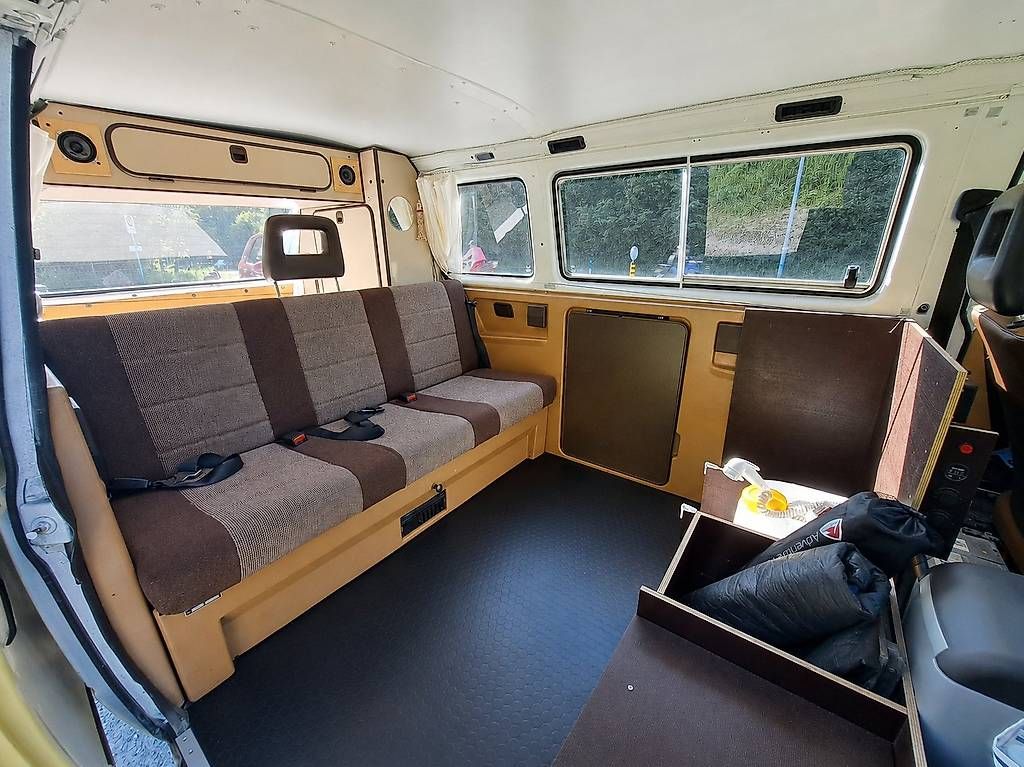 VW Véhicules de camping: VW T3 2.1 Caravelle C – D'occasion à Jona par man_67k7 3