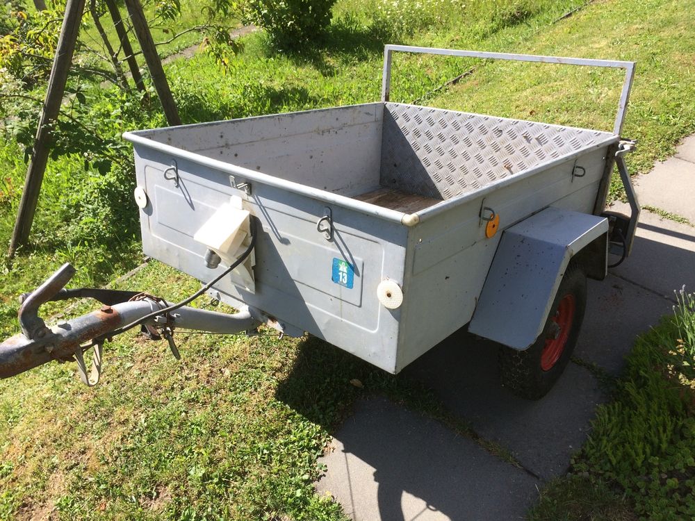 Kleiner Heinemann Anhänger (Defekt) in Schaffhausen für CHF 9 – nur ...