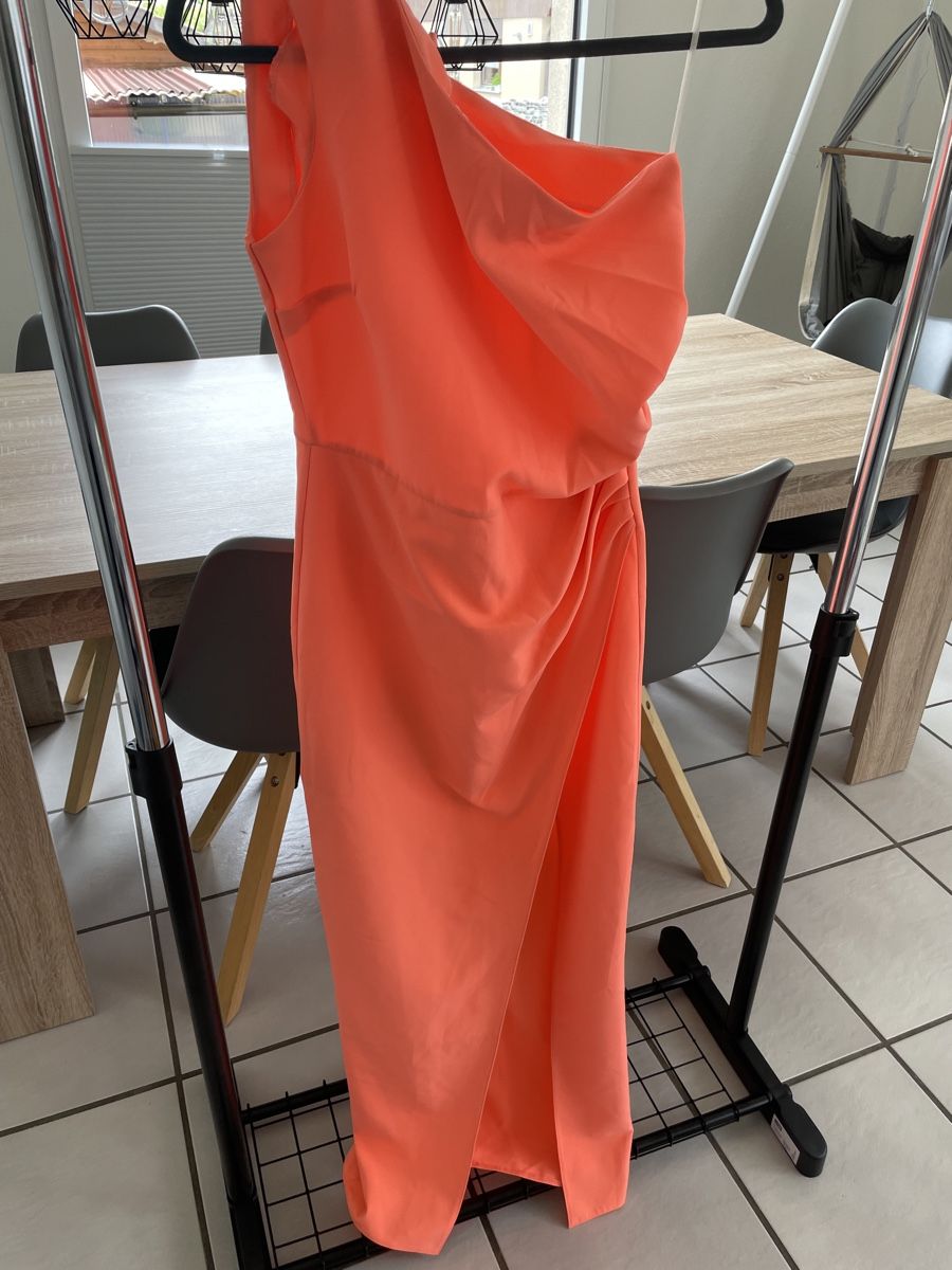 Vestiti: Damenkleid – Usato da Diegten venduto da kip_wg9z 2