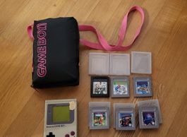 Game Boy mit 6 Spielen und Etui