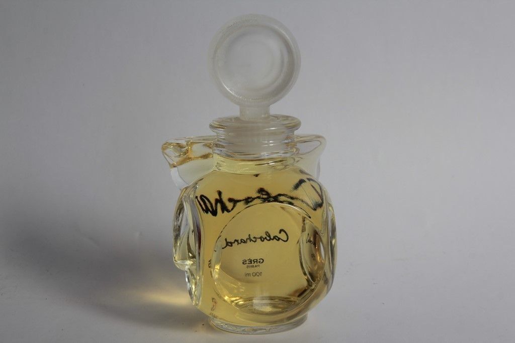 Profumi & Eau de Toilette: Ancien flacon de parfum Cabochard Grès 100 ml – Usato da Vandoeuvres venduto da Dom-Tom 1