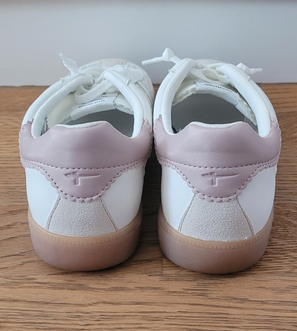 Tamaris Scarpe da donna: Sneakers Tamaris pointure 38 – Usato da Sion venduto da lik_k6h2 4