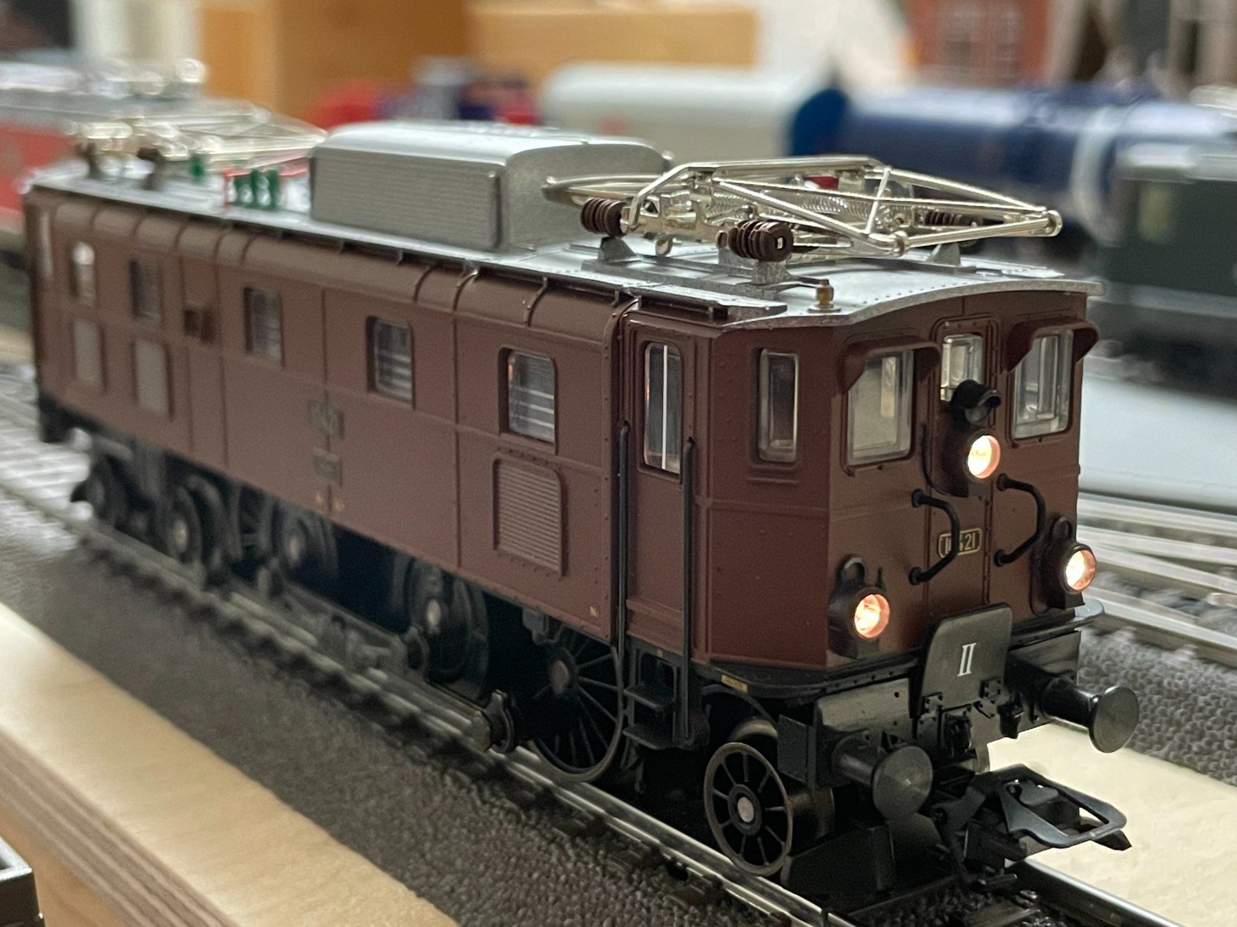 Märklin 37512 - Ae 3/6 II SBB braun (Neu (gemäss Beschreibung)) in ...