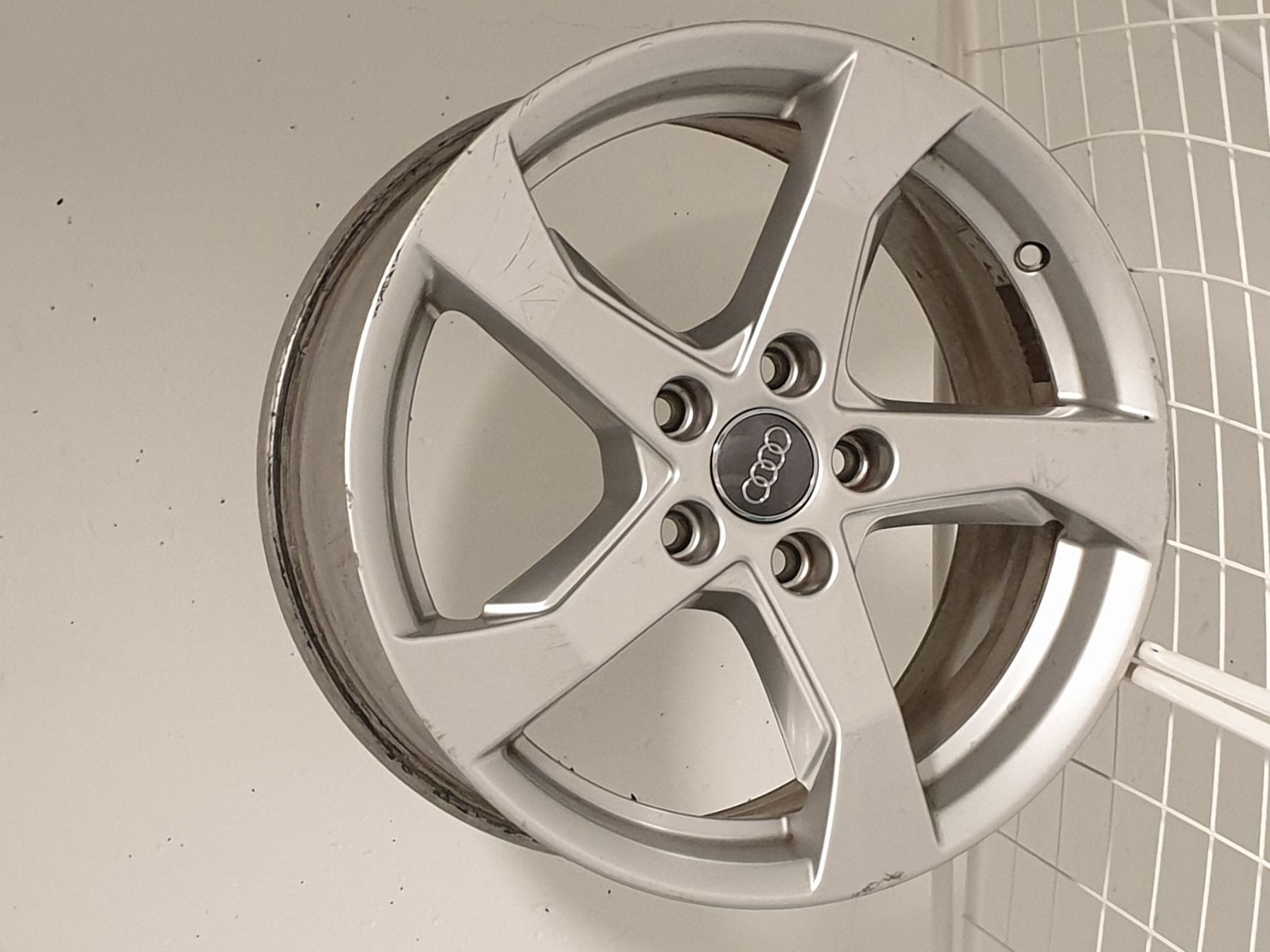 Audi Jantes: AUDI A3 – D'occasion à Birsfelden par Adl_sd25 3