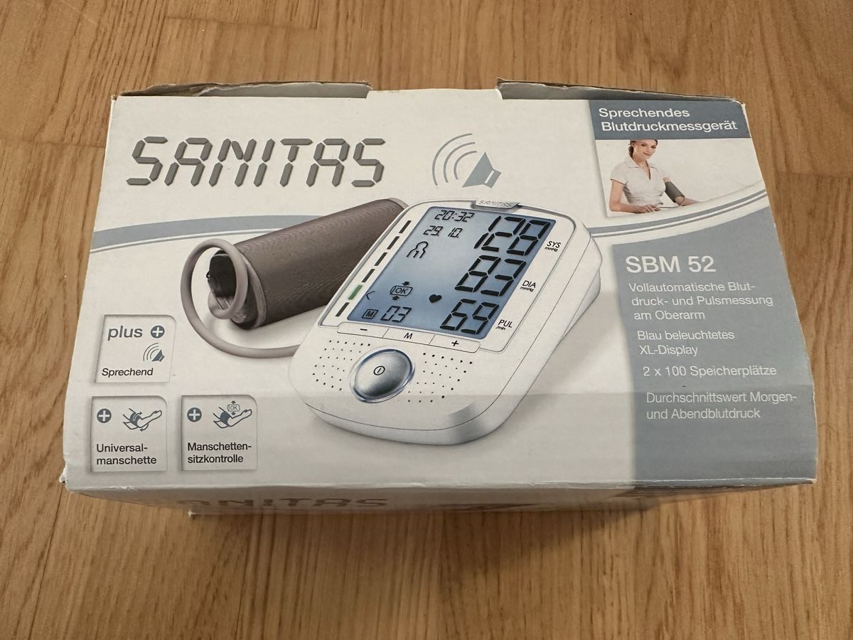 Medizinische Geräte: Sanitas Blutdruckmessgerät mit Manschette – Neu (gemäss Beschreibung) aus Hochdorf von Blitzman83