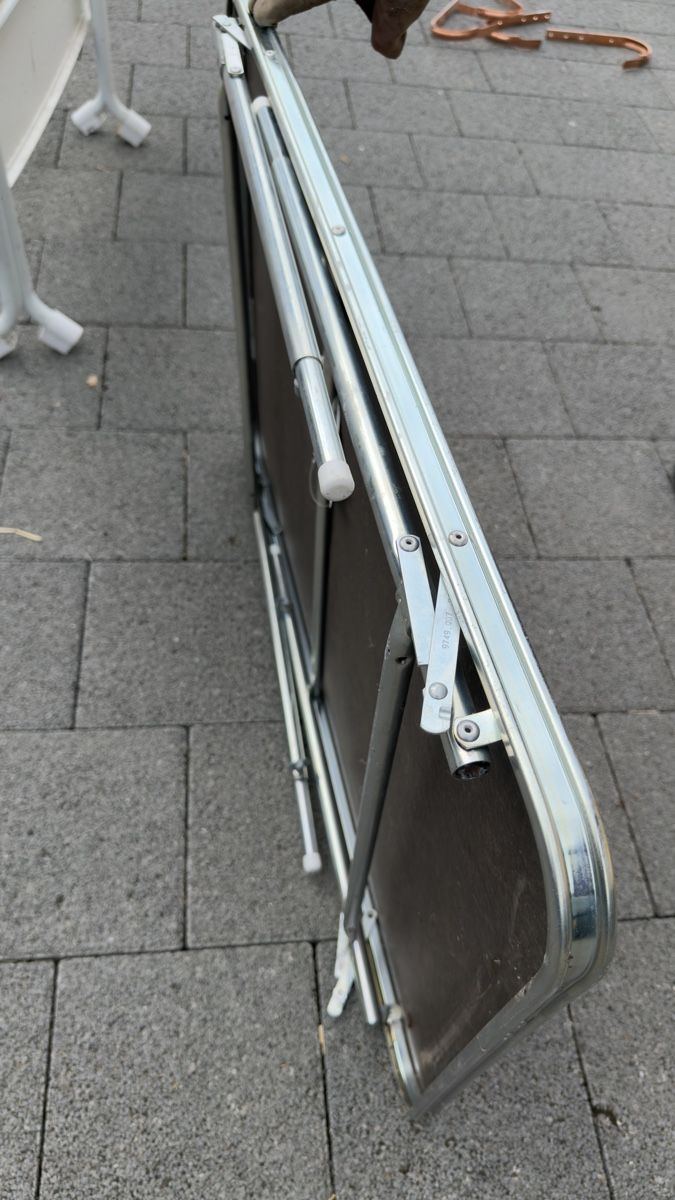 Tavoli: Campingtisch rot/ vintage – Usato da Thunstetten venduto da Specht71 2