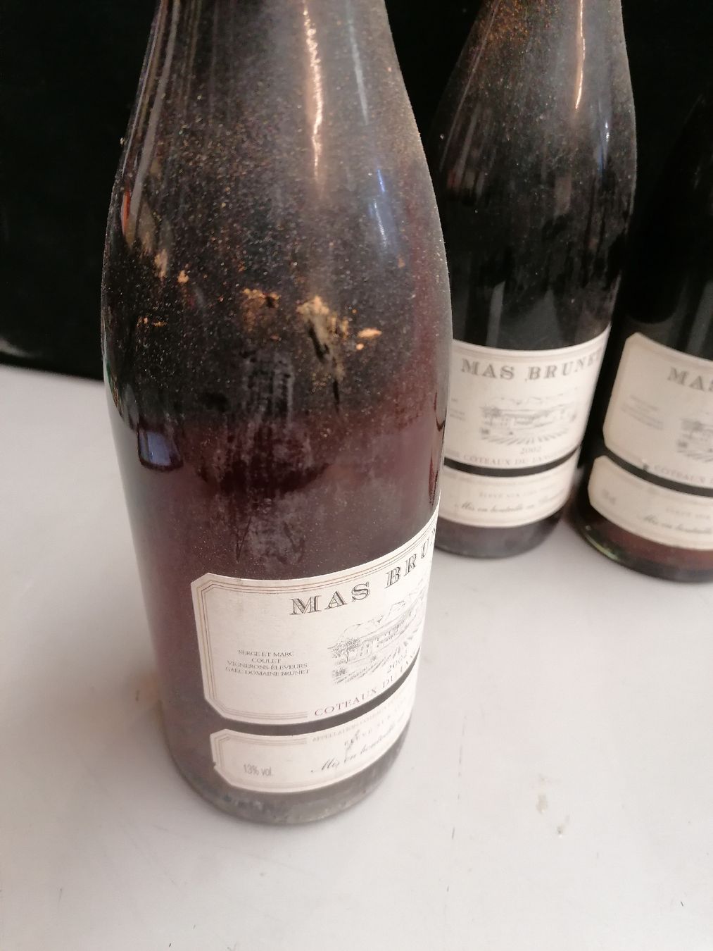 Vino: 3 BOUTEILLES MAS BRUNET 2002 – Nuovo (secondo la descrizione) da Genève venduto da Leboucheoreilles 2