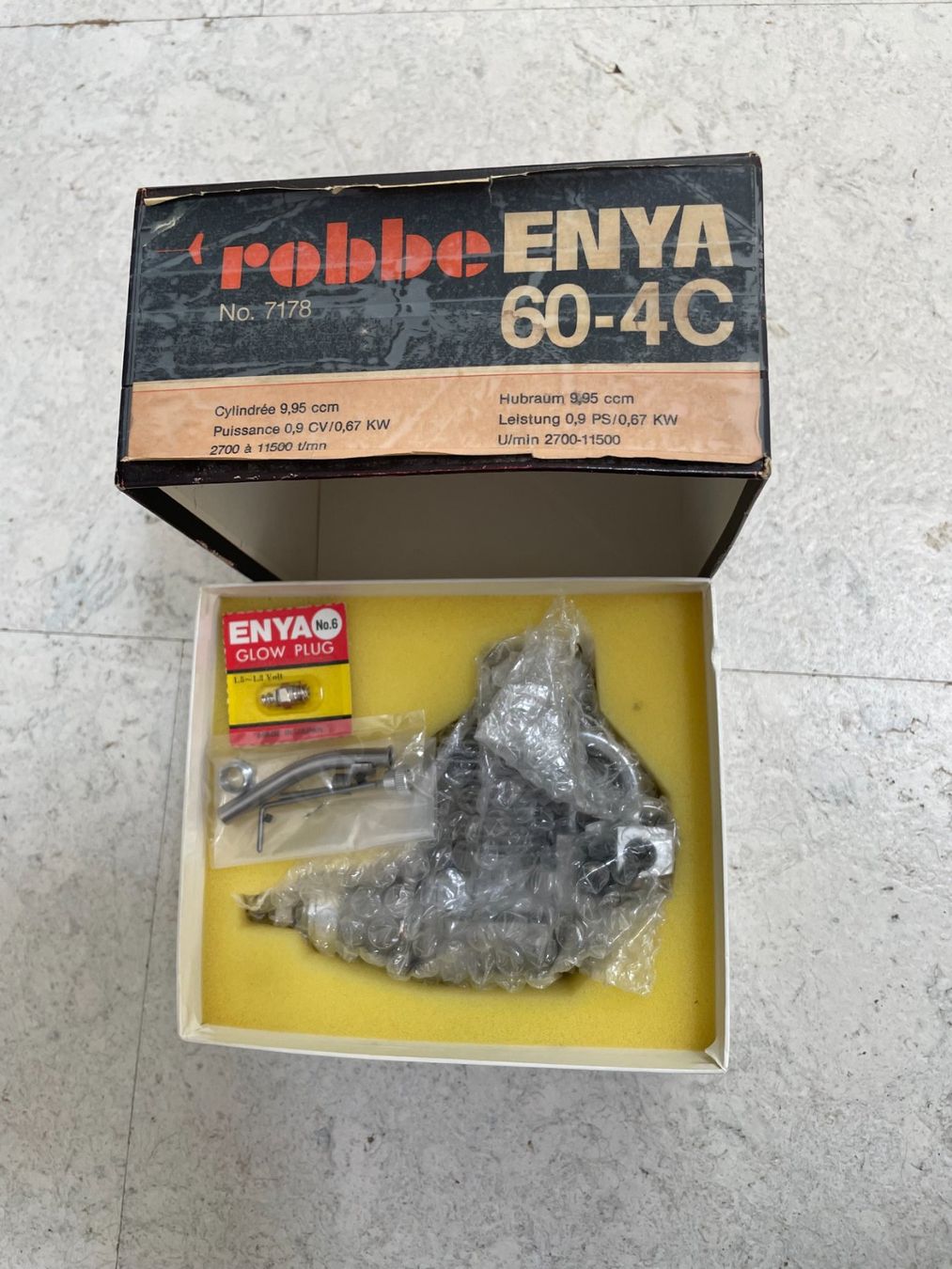Motoren: Seltener 4-Takt Enya 60-4C – Neu und originalverpackt aus Sumiswald von Noudi1 1