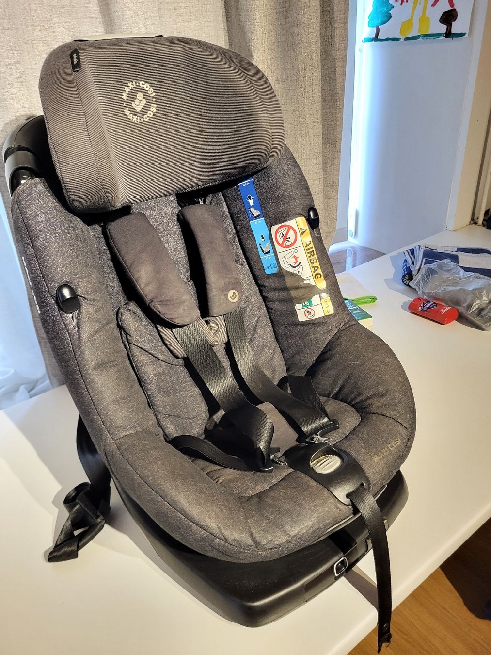 Maxi-Cosi Seggiolini per auto: Maxi Cosi Autositz mit ISOFIX 61cm-105cm – Usato da Brunnen venduto da Burger_king