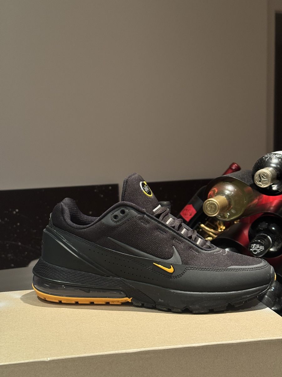 Nike Scarpe da uomo: Nike AirMax Size 43 – Nuovo (secondo la descrizione) da Appenzell venduto da thi_nnh7