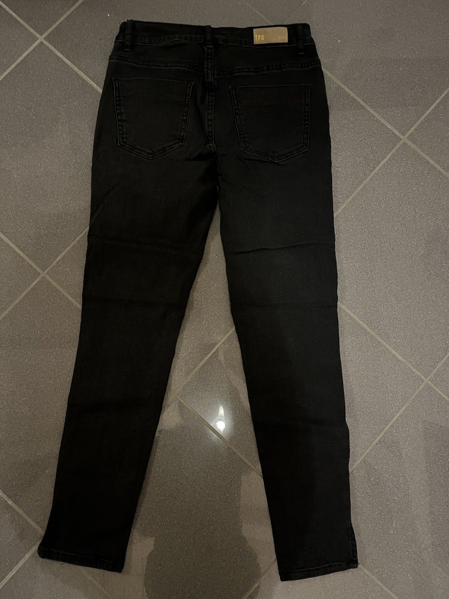 Jeans: Jeans straight mit Schlitzen Chicoree 36 neu – Neu (gemäss Beschreibung) aus Birrwil von vanyboo 3