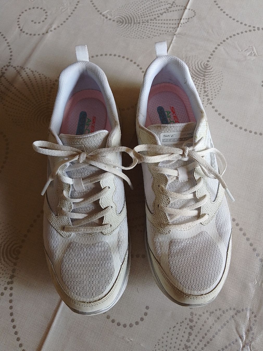 Skechers Scarpe da donna: Skechers Air Cooled Memory Foam Grösse 39.5 – Nuovo (secondo la descrizione) da Rigi Kaltbad venduto da san_rxc2