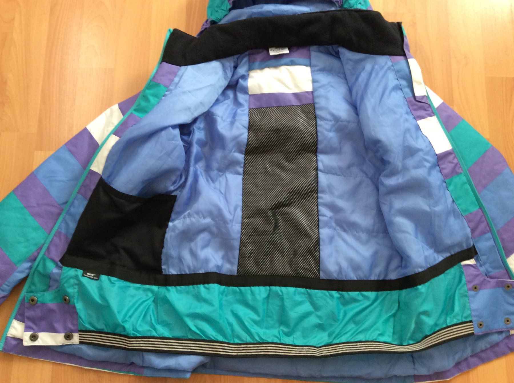 Jacken: Veste de ski/snowboard Crane 146/152 – Gebraucht aus Le Mont-Pèlerin von dundun1 2