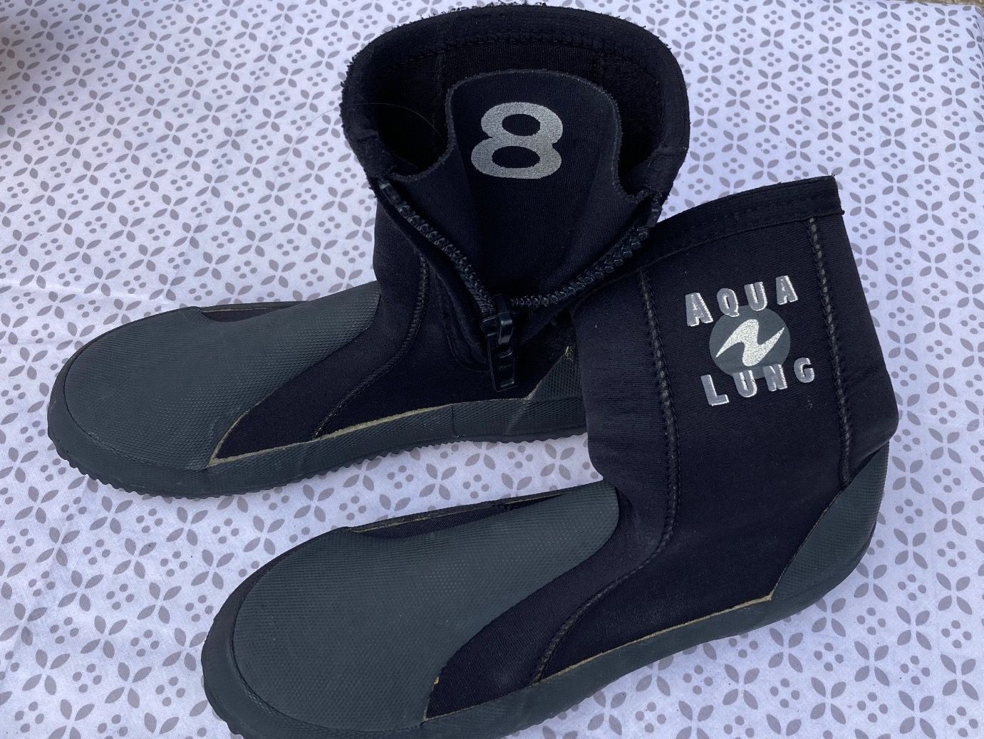 Scarpe da uomo: AQUALUNG Booties mit Zipper Gr. 8 – Usato da Pitasch venduto da brunic28229 1
