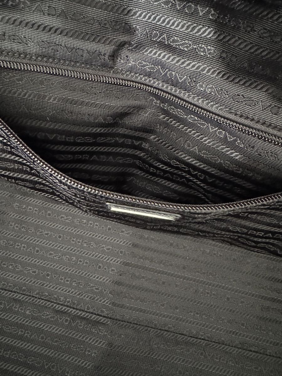 Prada Taschen: Prada travel bag, like new – Neu (gemäss Beschreibung) aus Dübendorf von fra_h2bp 5