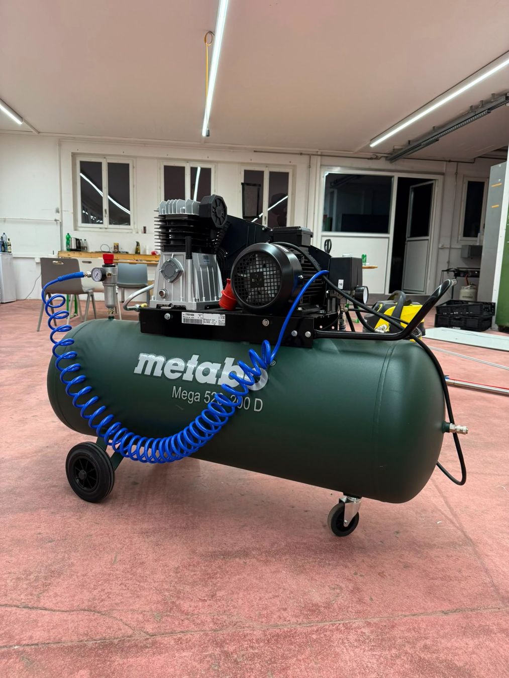 Metabo Compressori: Metabo 520 200 D Druckluftkompressor – Nuovo (secondo la descrizione) da St. Gallen venduto da Mensch77