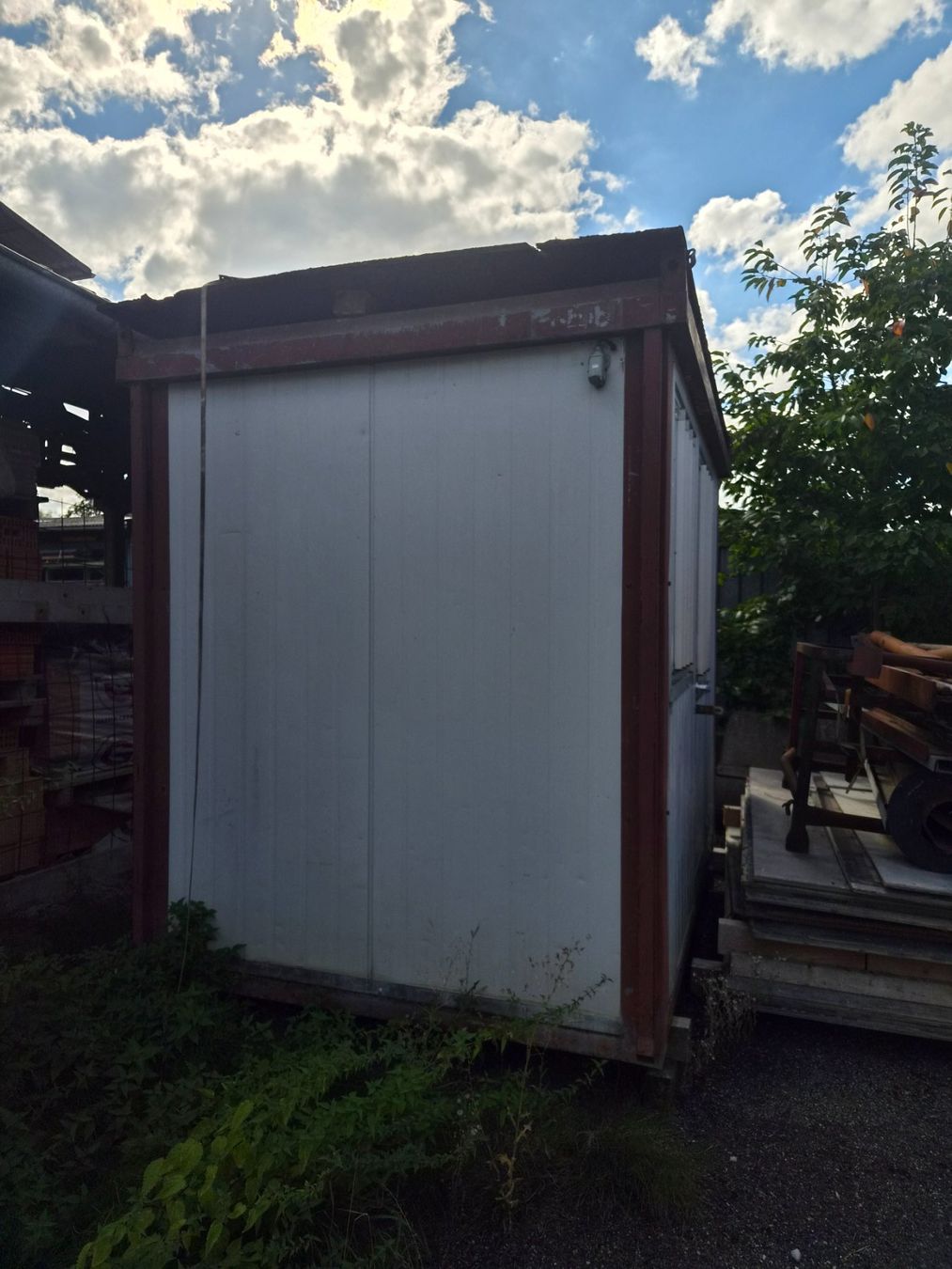 Conteneurs de construction: Bürocontainer – D'occasion à Schwarzenburg par akuenti