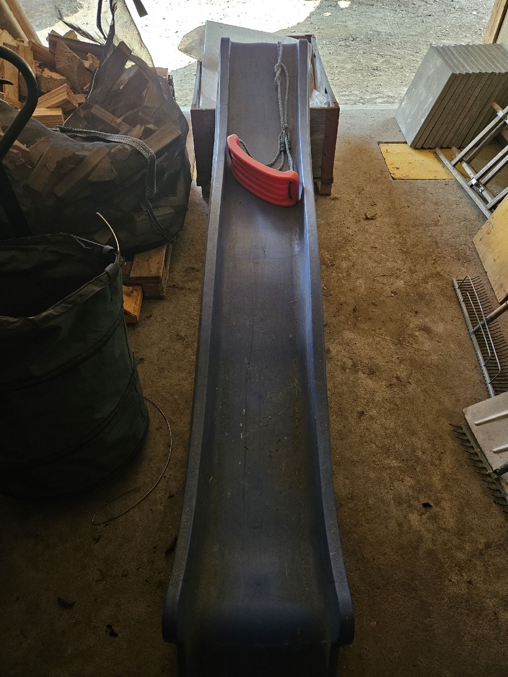 Toboggan: Rutschbahn und Schaukel – D'occasion à Vielbringen Worb par lua_cm7v 2