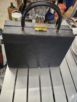 Elegante Vintage Handtasche/Koffer - Schwarz inkl. Schlüssel