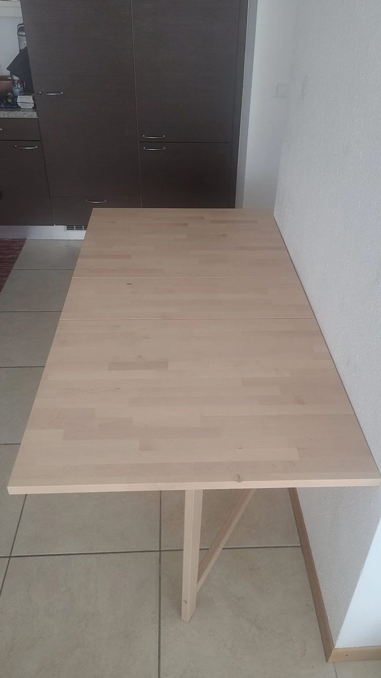 Tische: table pliante ikea – Gebraucht aus Fribourg von chi_c2by 2
