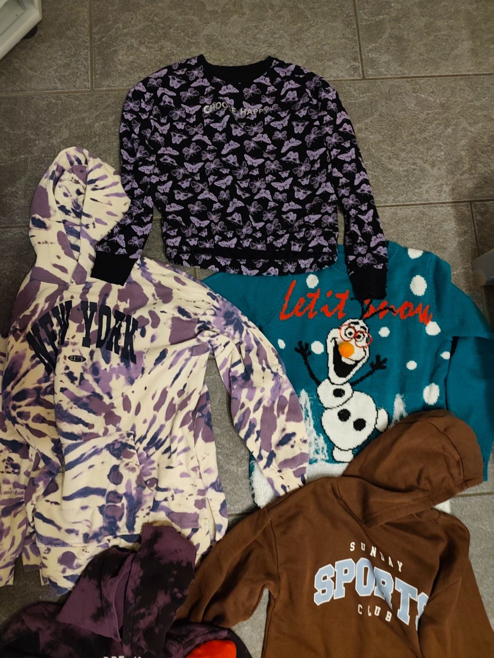 Pullover & Sweatshirts: Pullover Gr. 146/152 – Gebraucht aus Fulenbach von meje0081 2